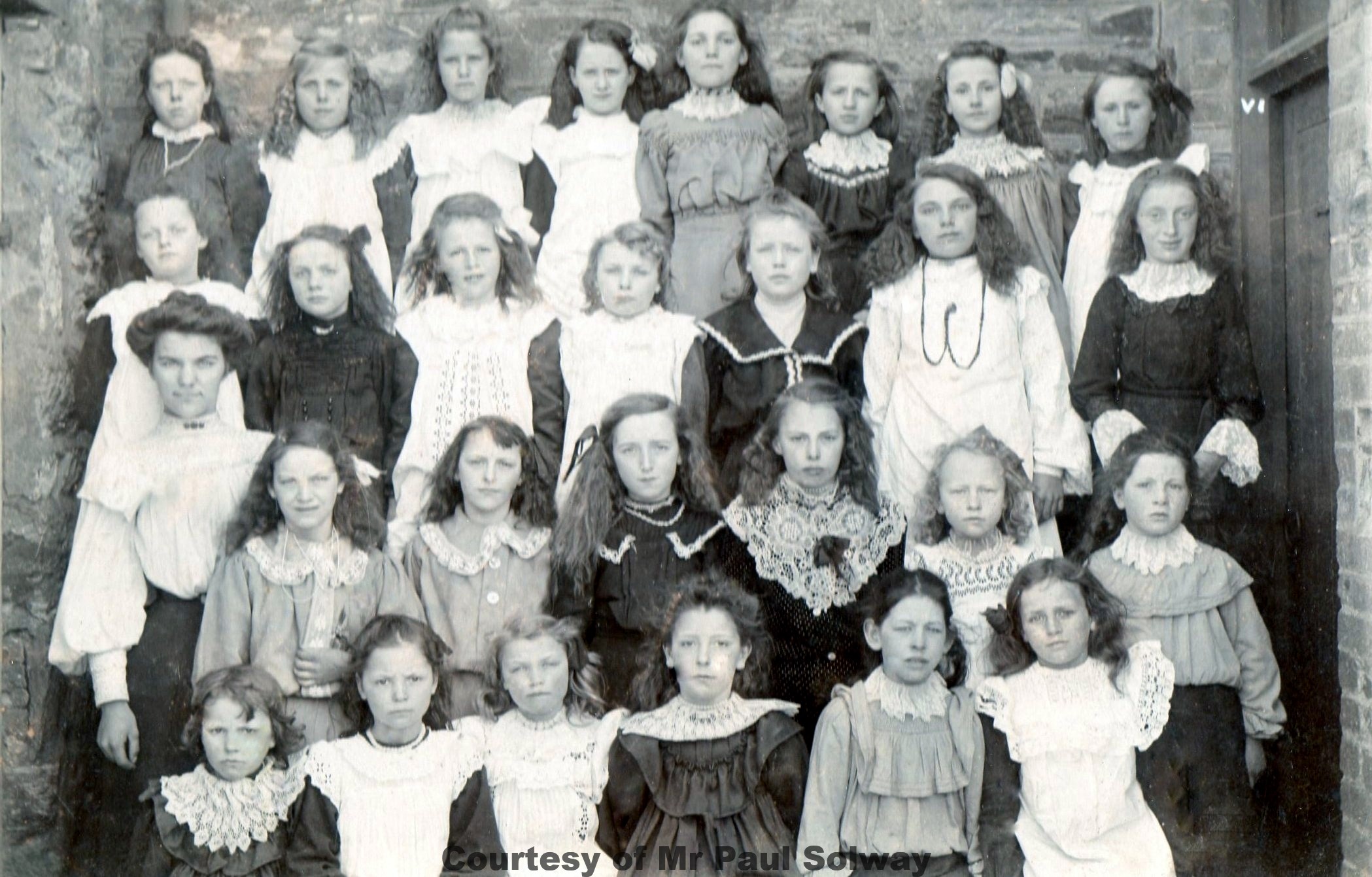Goonhavern School Classes - Circa 1915-17