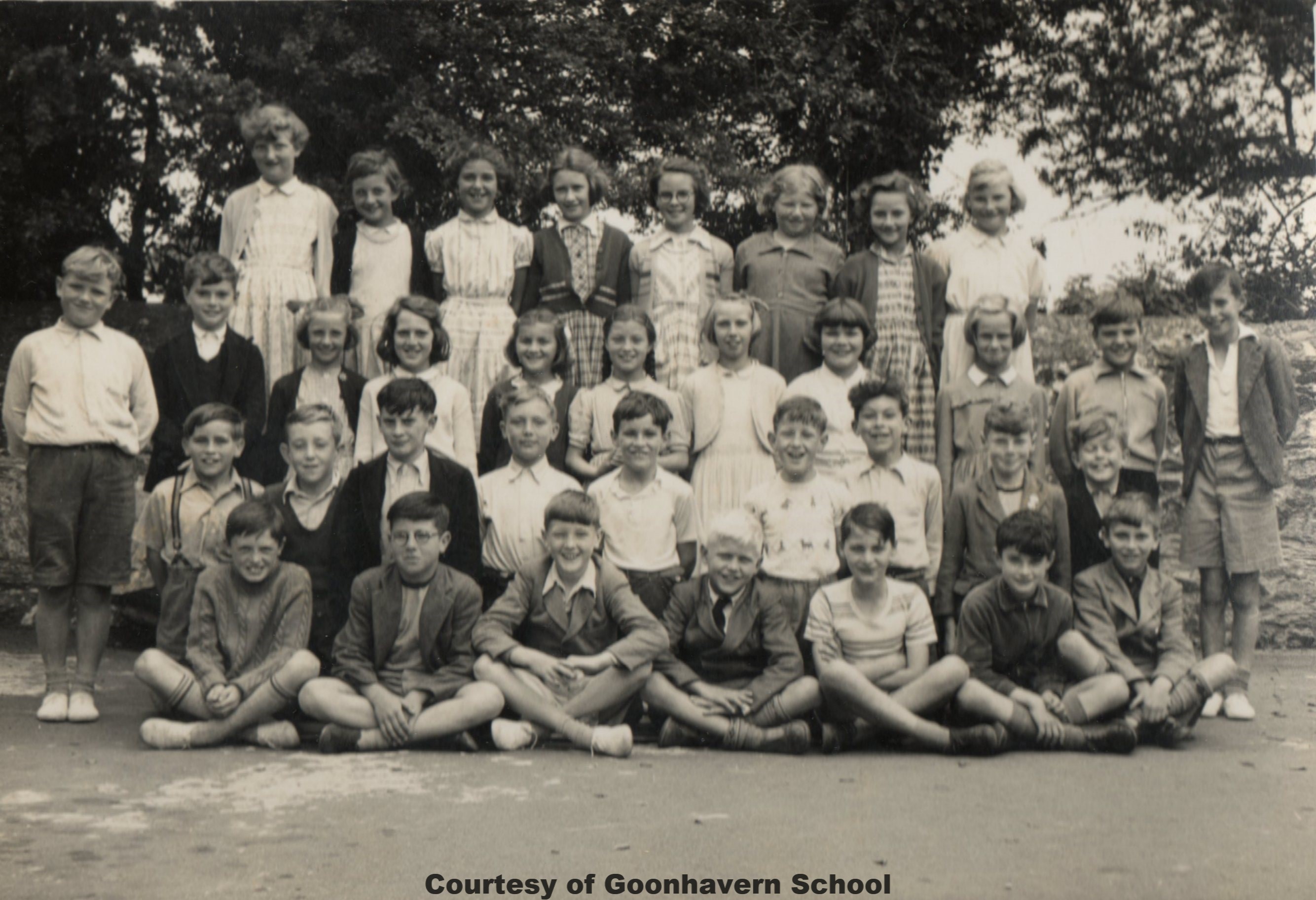 Goonhavern School Classes - Circa 1955-56