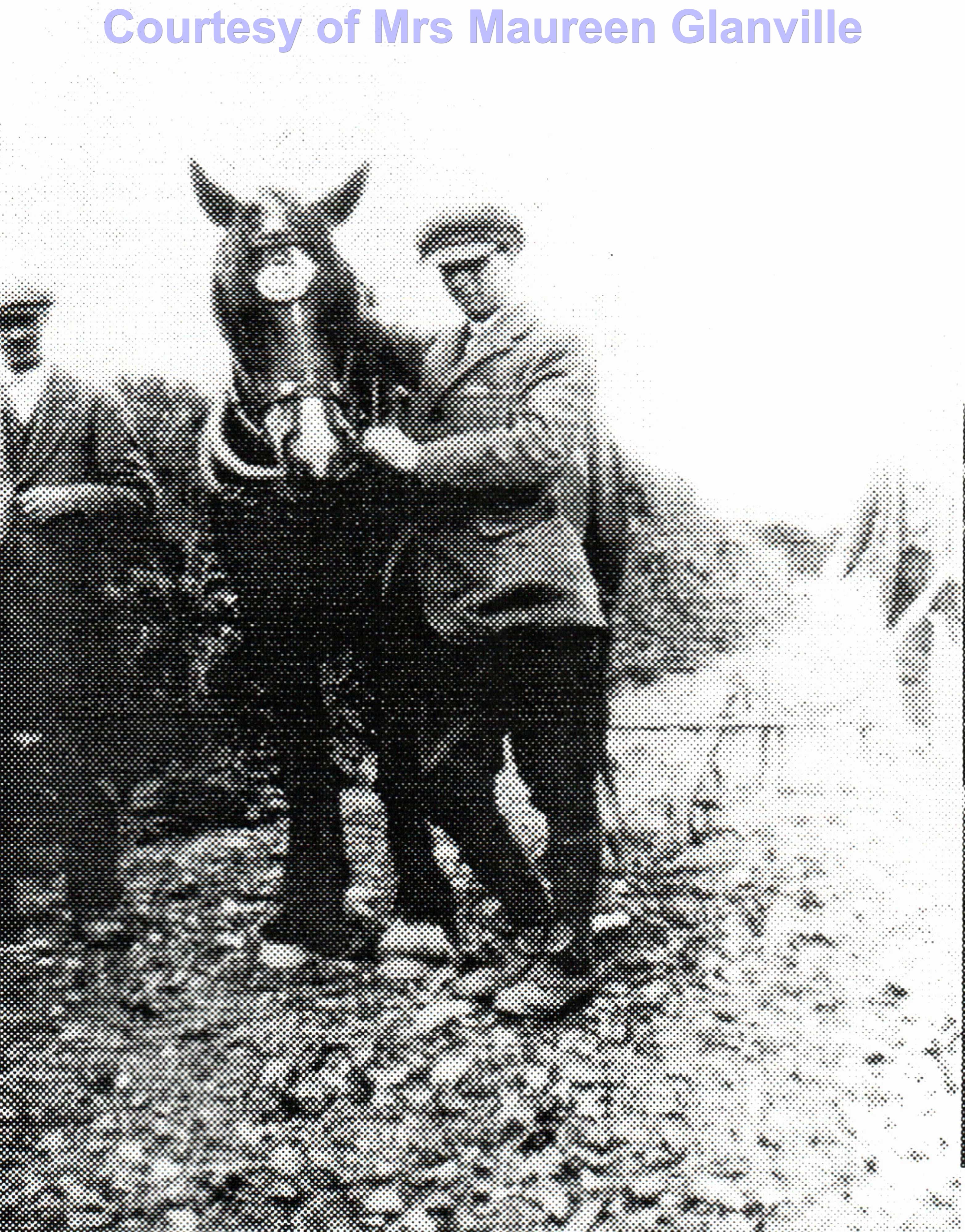 Tiny with Sam Glanville with his horse and chiseller - Circa 1920